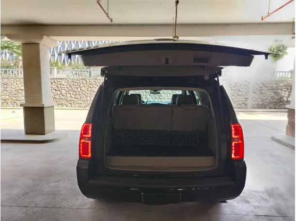 Car image 28