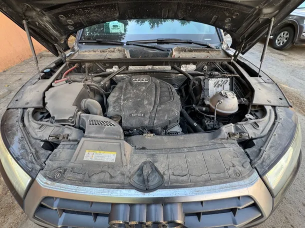 Car image 27