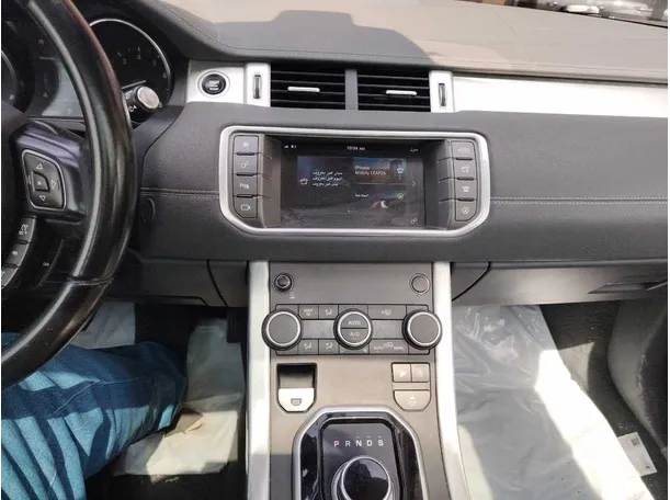 Car image 26