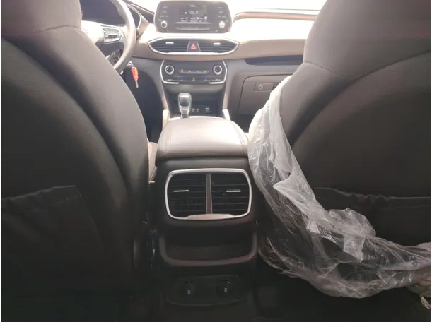 Car image 27