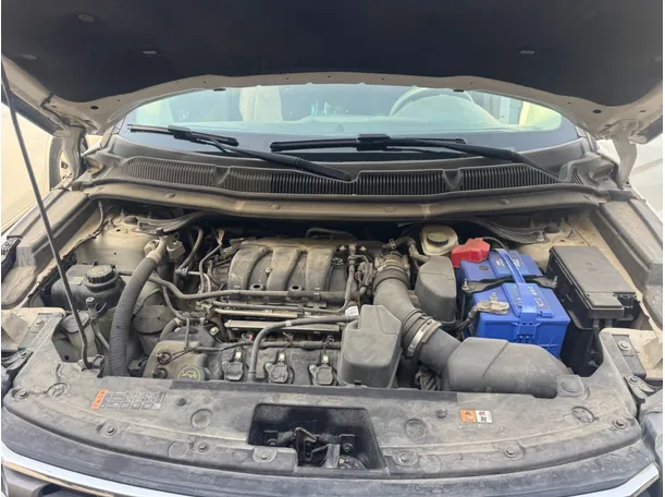 Car image 20