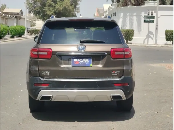 Car image 6