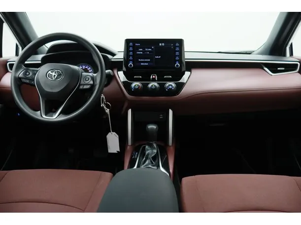 Car image 14