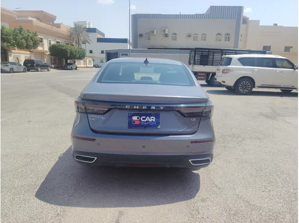 Car image 6