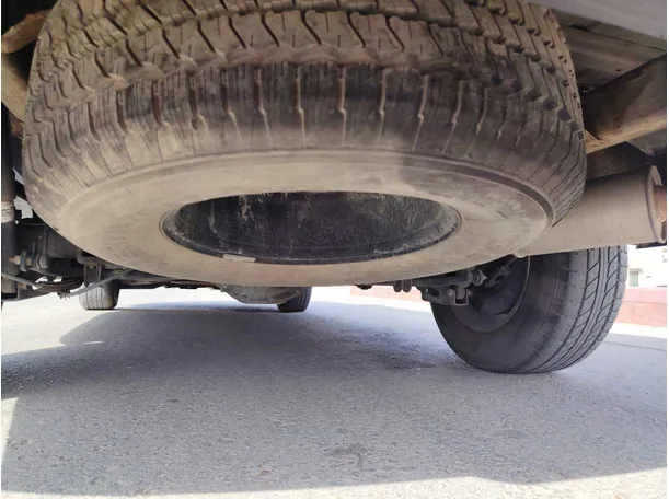 Car image 30