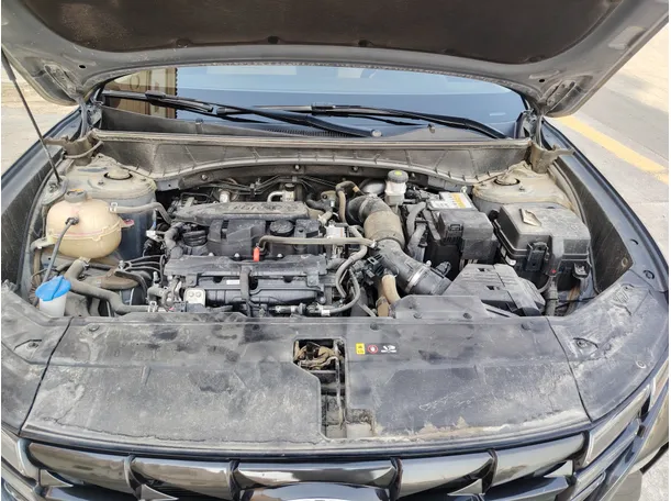 Car image 32