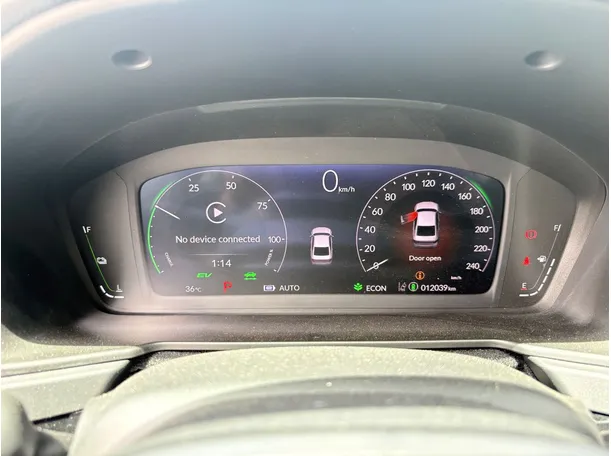 Car image 22