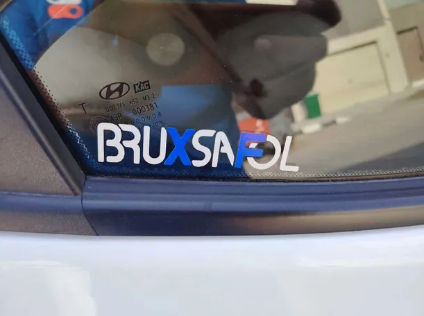Car image 41