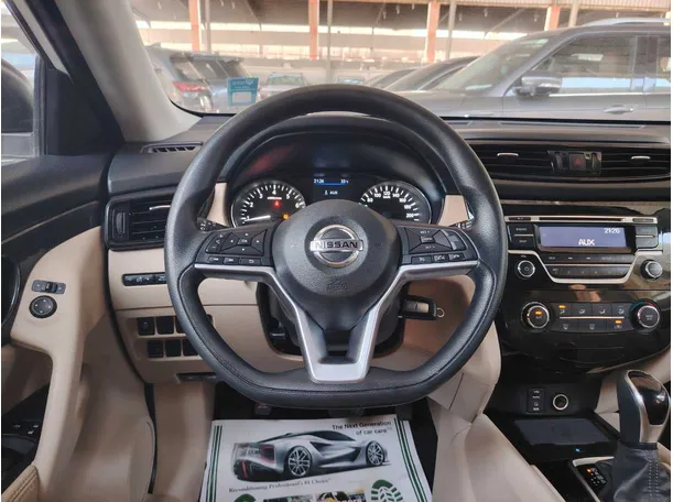 Car image 24