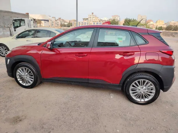 Car image 8