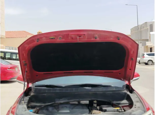 Car image 37