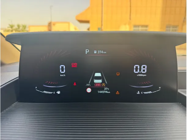 Car image 17