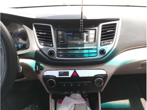 Car image 22