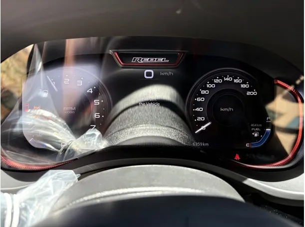 Car image 24
