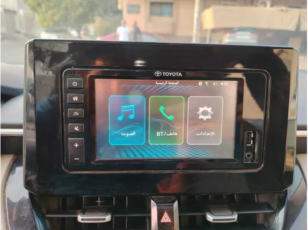 Car image 26