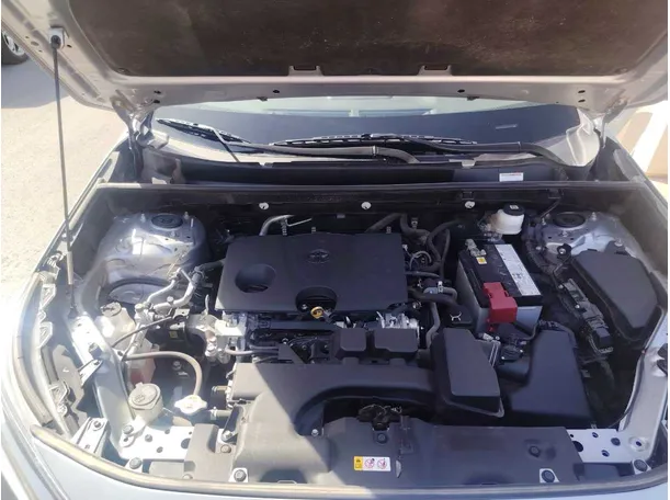 Car image 33