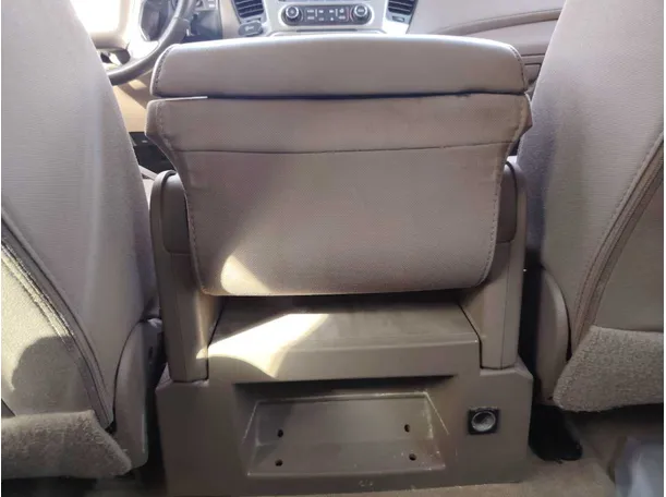 Car image 29