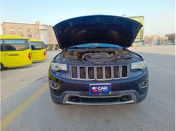 Car image 40