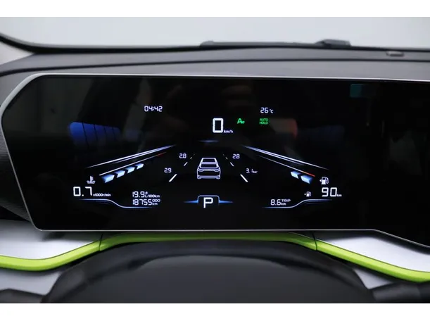 Car image 6