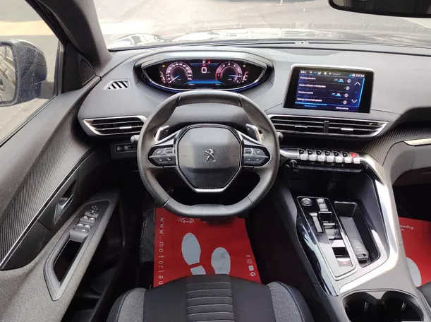 Car image 23