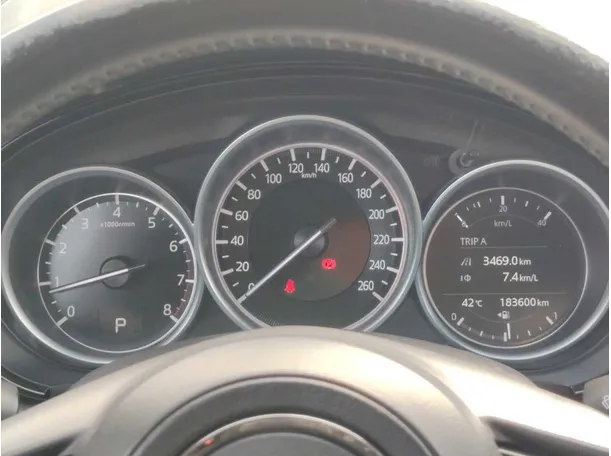 Car image 23