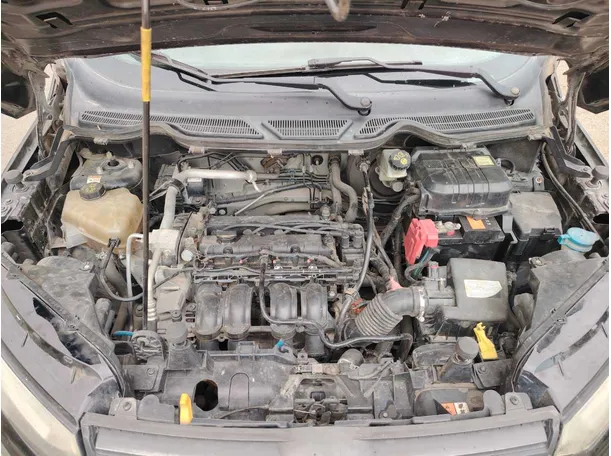Car image 27