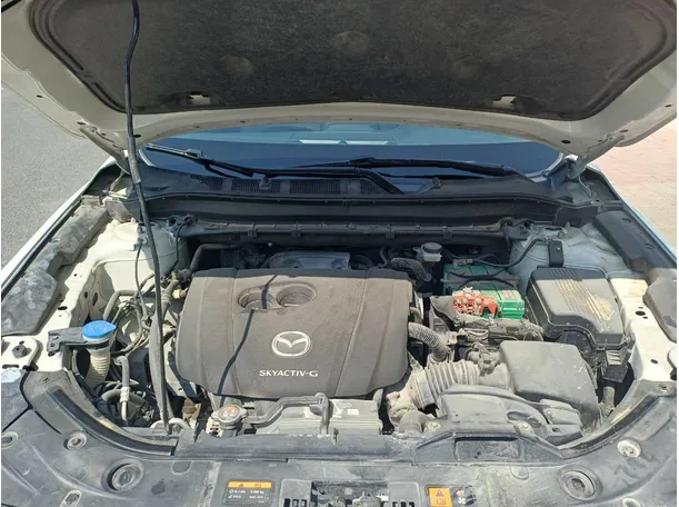 Car image 24