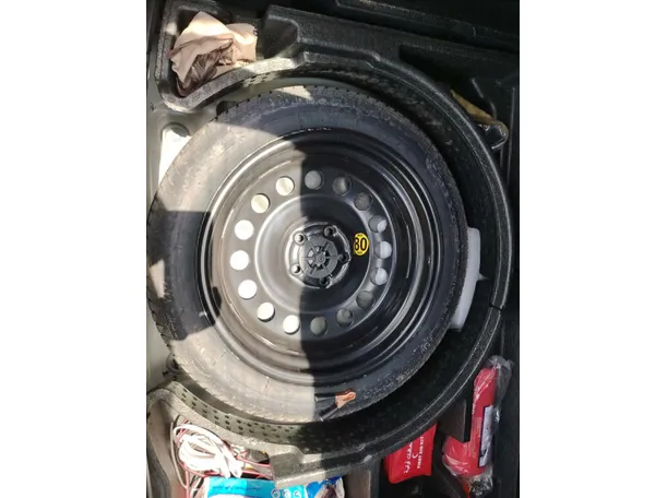 Car image 45