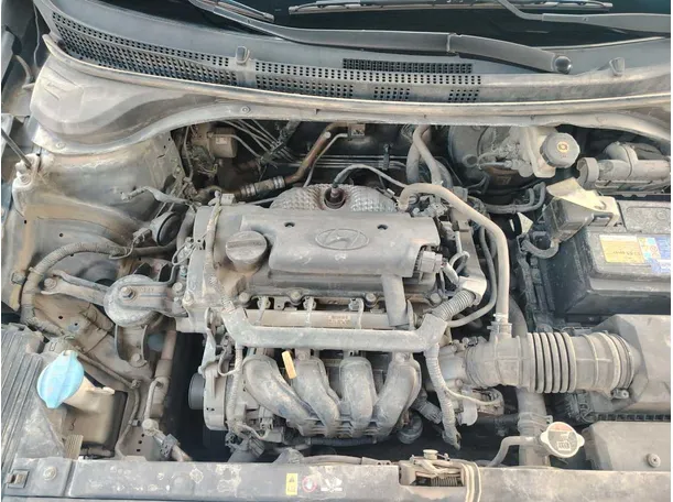 Car image 37