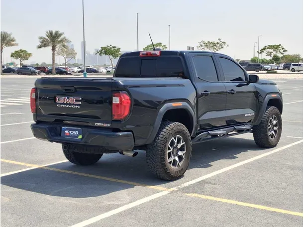 Car image 7