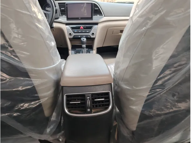 Car image 21