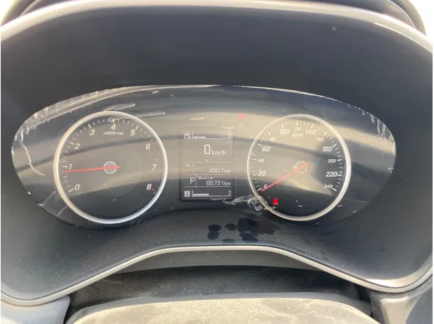 Car image 17