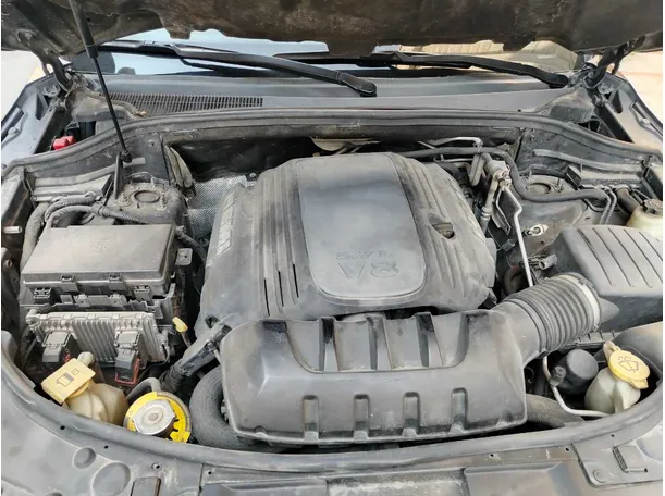 Car image 46