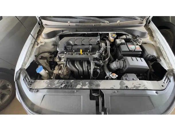 Car image 17