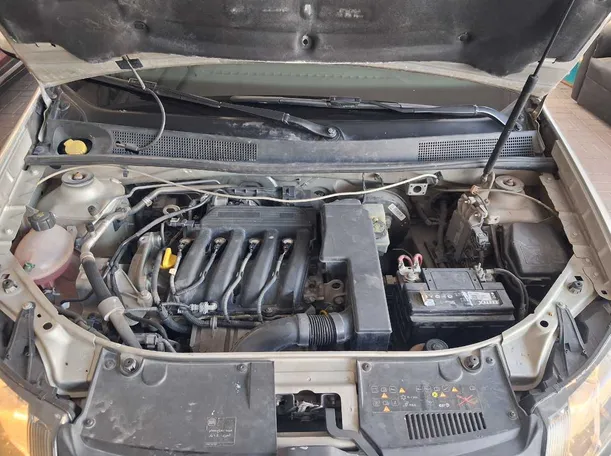 Car image 21