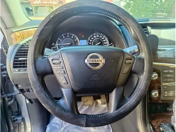 Car image 26