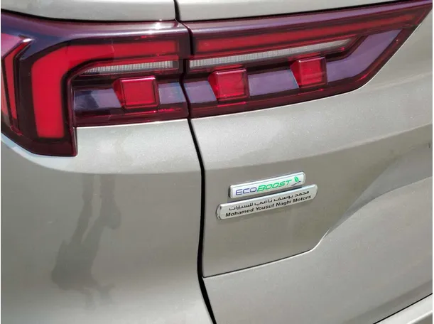 Car image 37