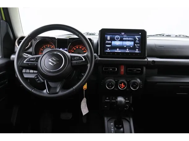 Car image 15