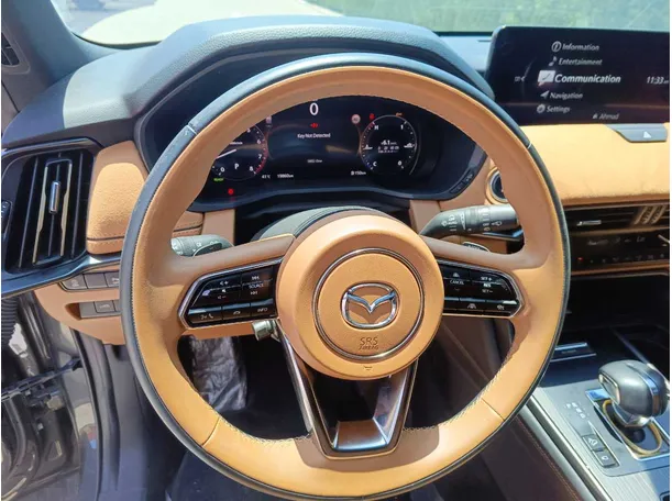 Car image 28