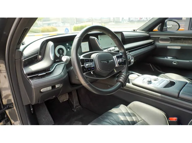 Car image 6