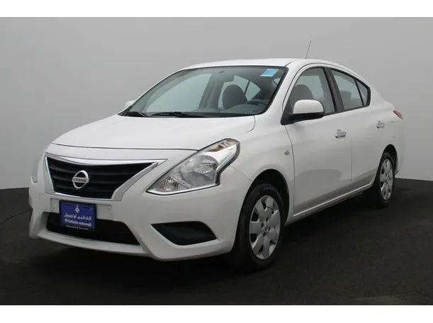 2023 نيسان صني في الإمارات