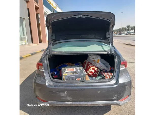 Car image 22