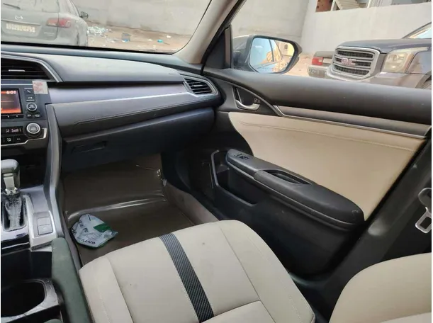 Car image 41