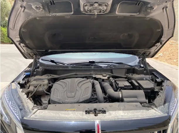 Car image 28