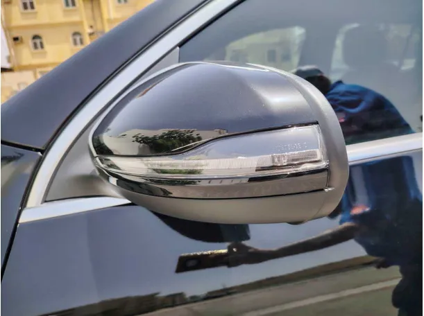 Car image 33