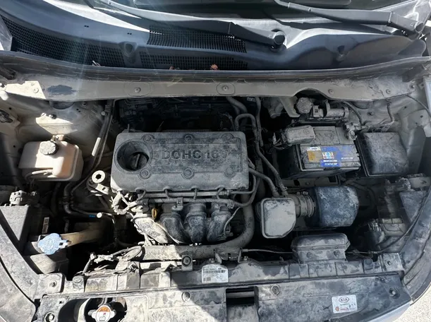 Car image 25