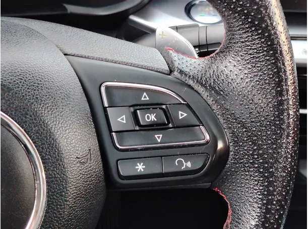 Car image 31