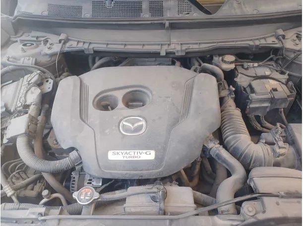 Car image 25