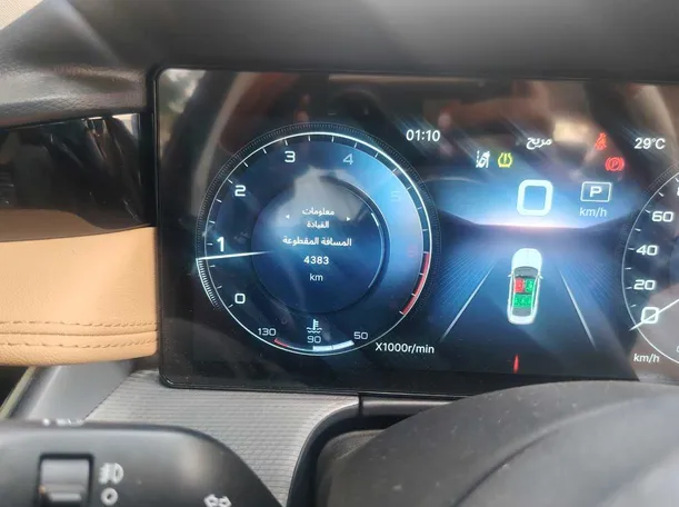 Car image 17