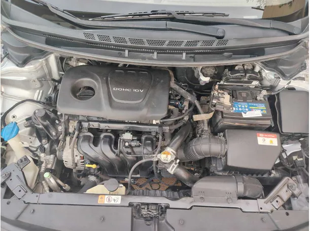 Car image 31